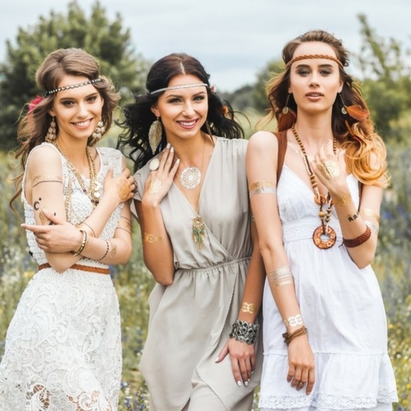 🌸 INSPIRE 🌸 TRENDY LOVE TRAVEL COOL DEMURE FRINGE GLOW BOHO ROBE LACE FEATHER - Picture 6 of 16